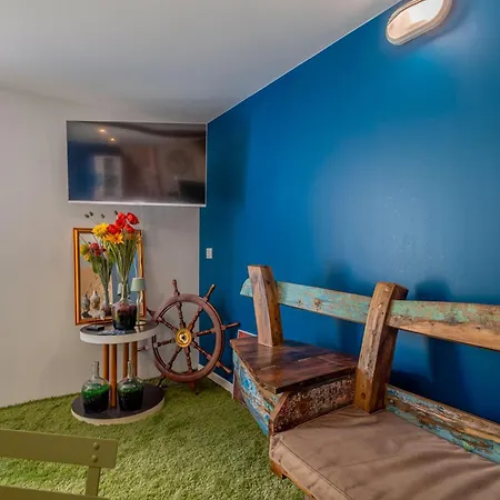 D'hotes L'orchidee Guest house